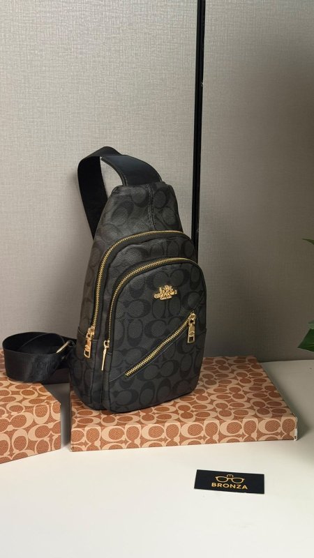 شنطة كتف COACH كوتش