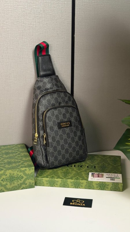 شنطة كتف GUCCI قوتشي
