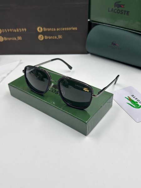 نظارة لاكست