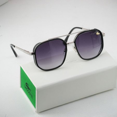 نظارة لاكست