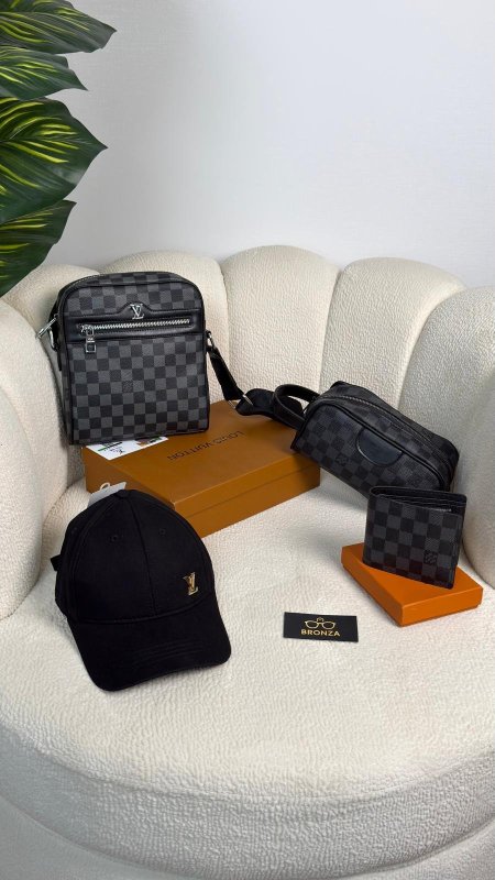 طقم 4 قطع لويس فيتون LV