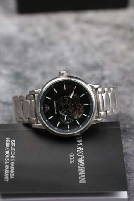 ساعة رجالي امبوريو أرماني نبض اوتوماتيك