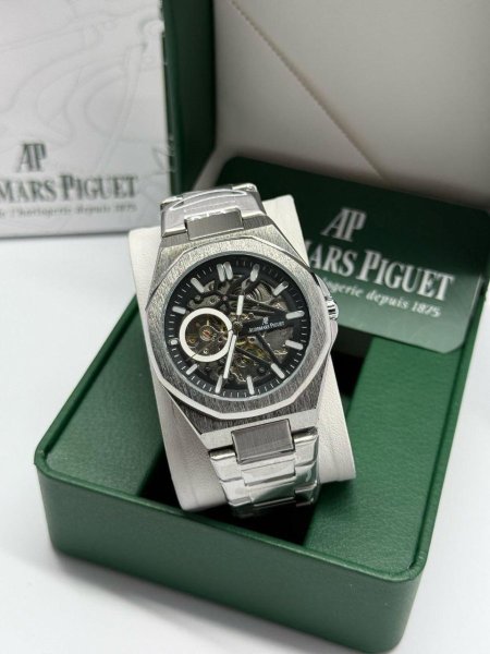 ساعة رجالي AP