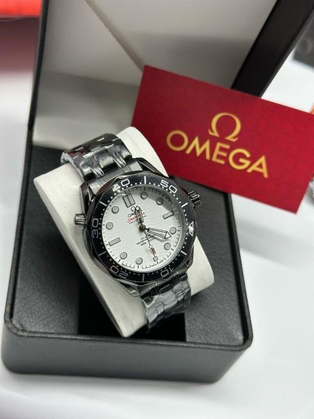 ساعة رجالي اوميجا