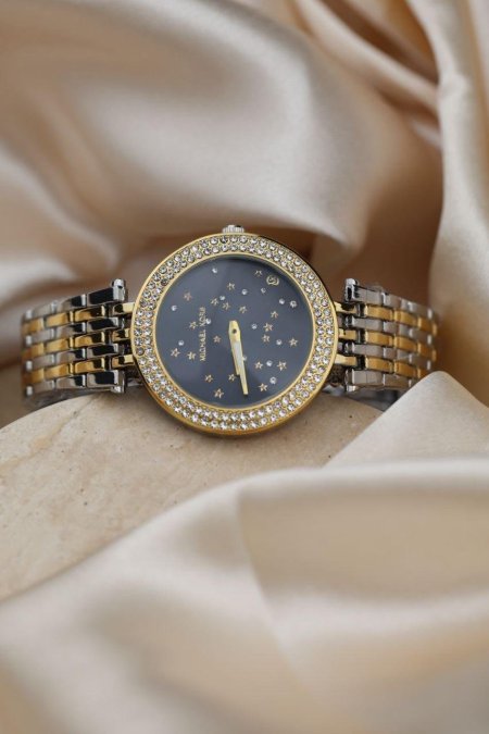 ساعة نسائية مايكل كورس