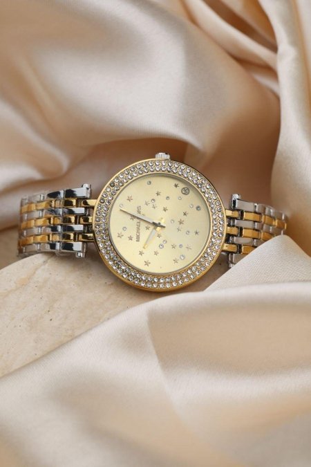 ساعة نسائية مايكل كورس