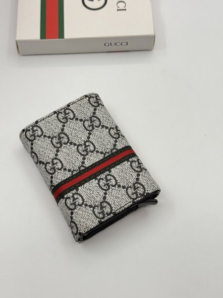 جزدان قوتشي